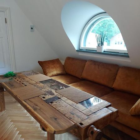 טאלין Modern History Apartment מראה חיצוני תמונה