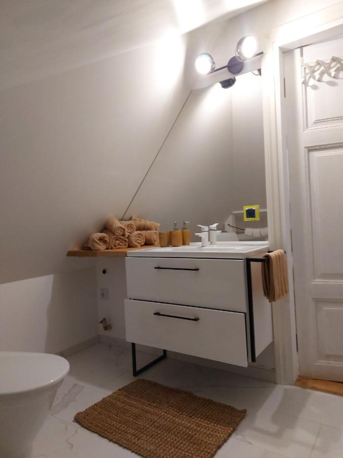 טאלין Modern History Apartment מראה חיצוני תמונה