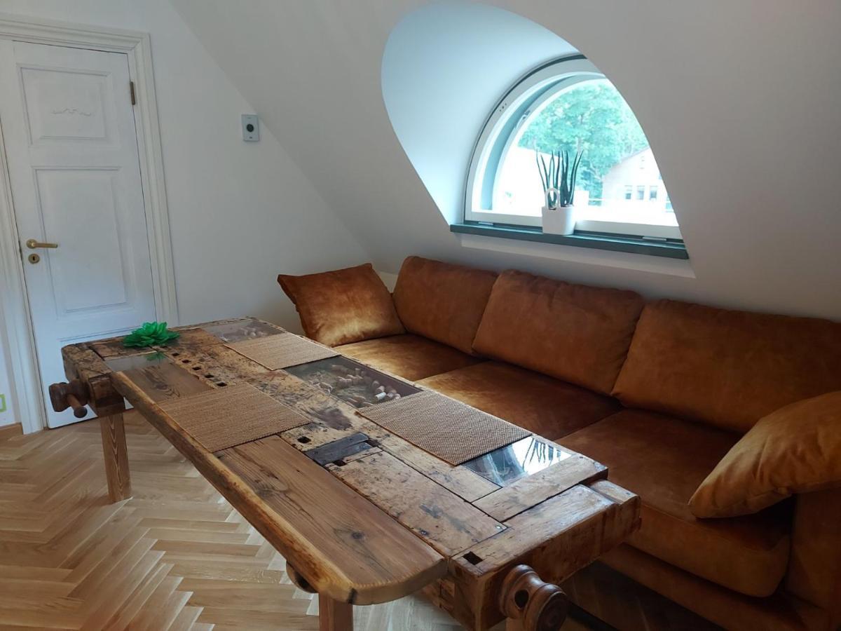 טאלין Modern History Apartment מראה חיצוני תמונה
