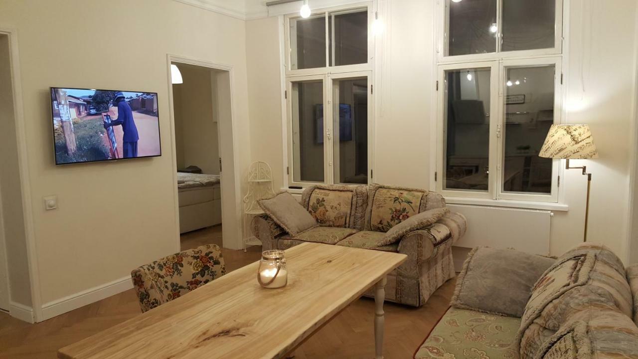 טאלין Modern History Apartment מראה חיצוני תמונה